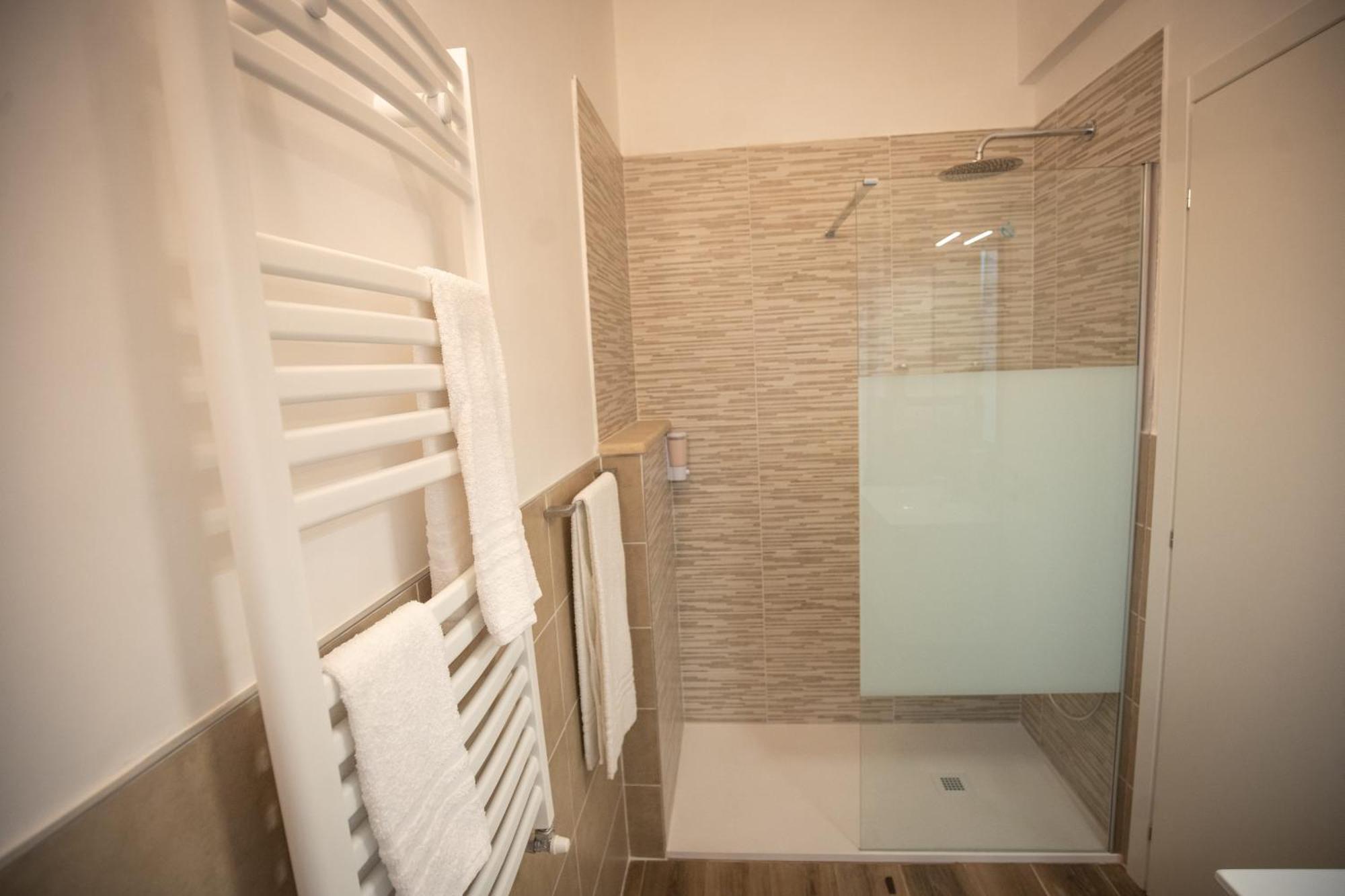 Romecoming Ostiense Guest House المظهر الخارجي الصورة