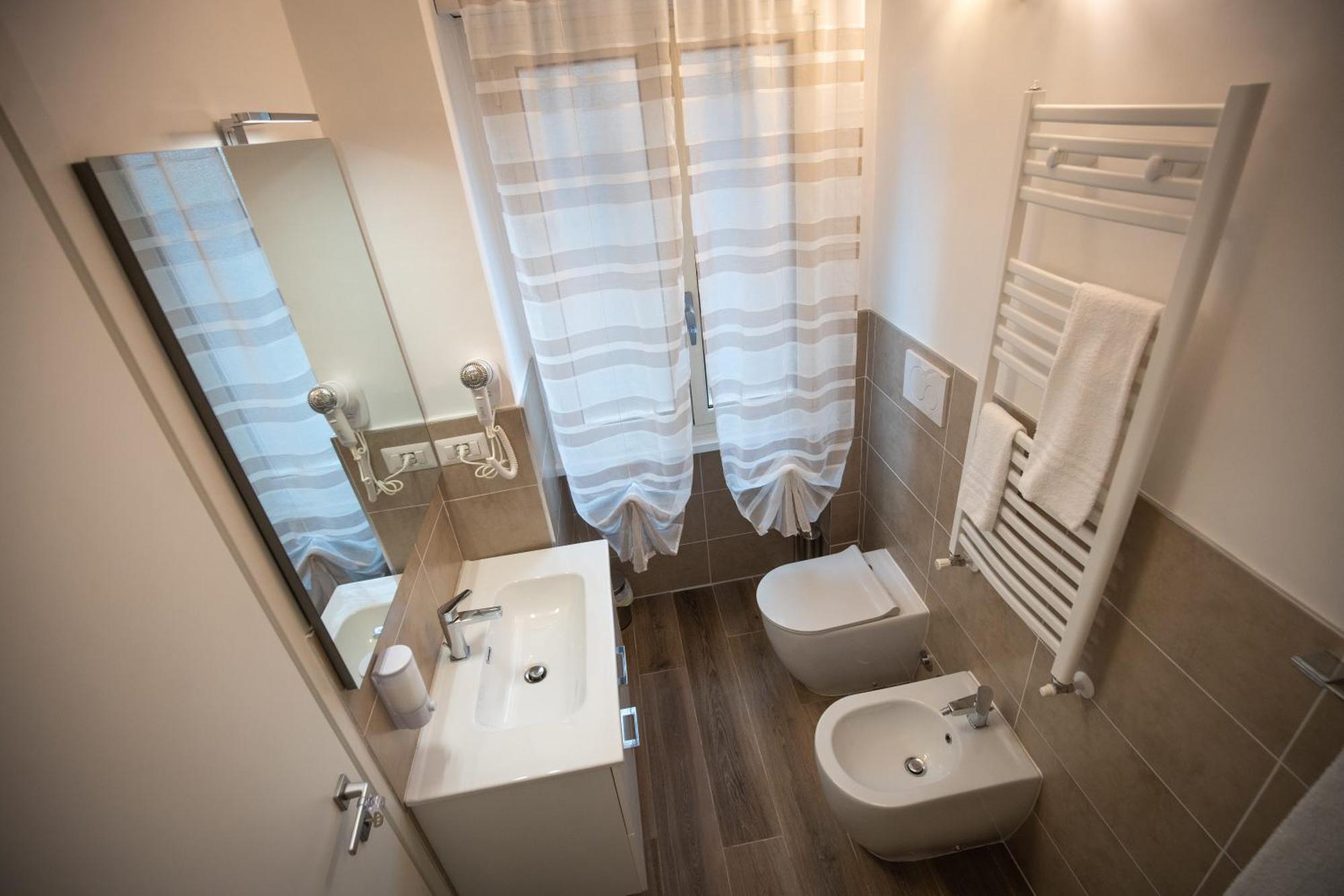 Romecoming Ostiense Guest House المظهر الخارجي الصورة